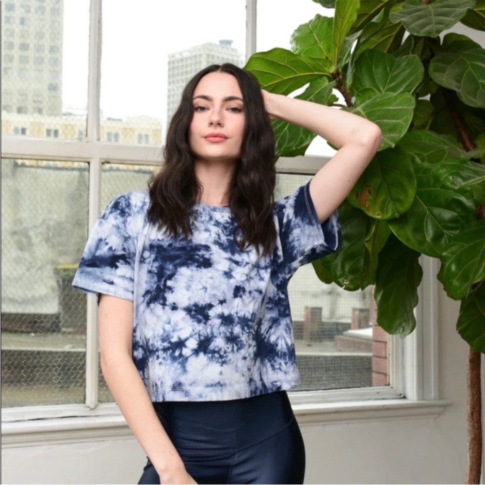 DYI Define Your inspiration tie dye crop tee S